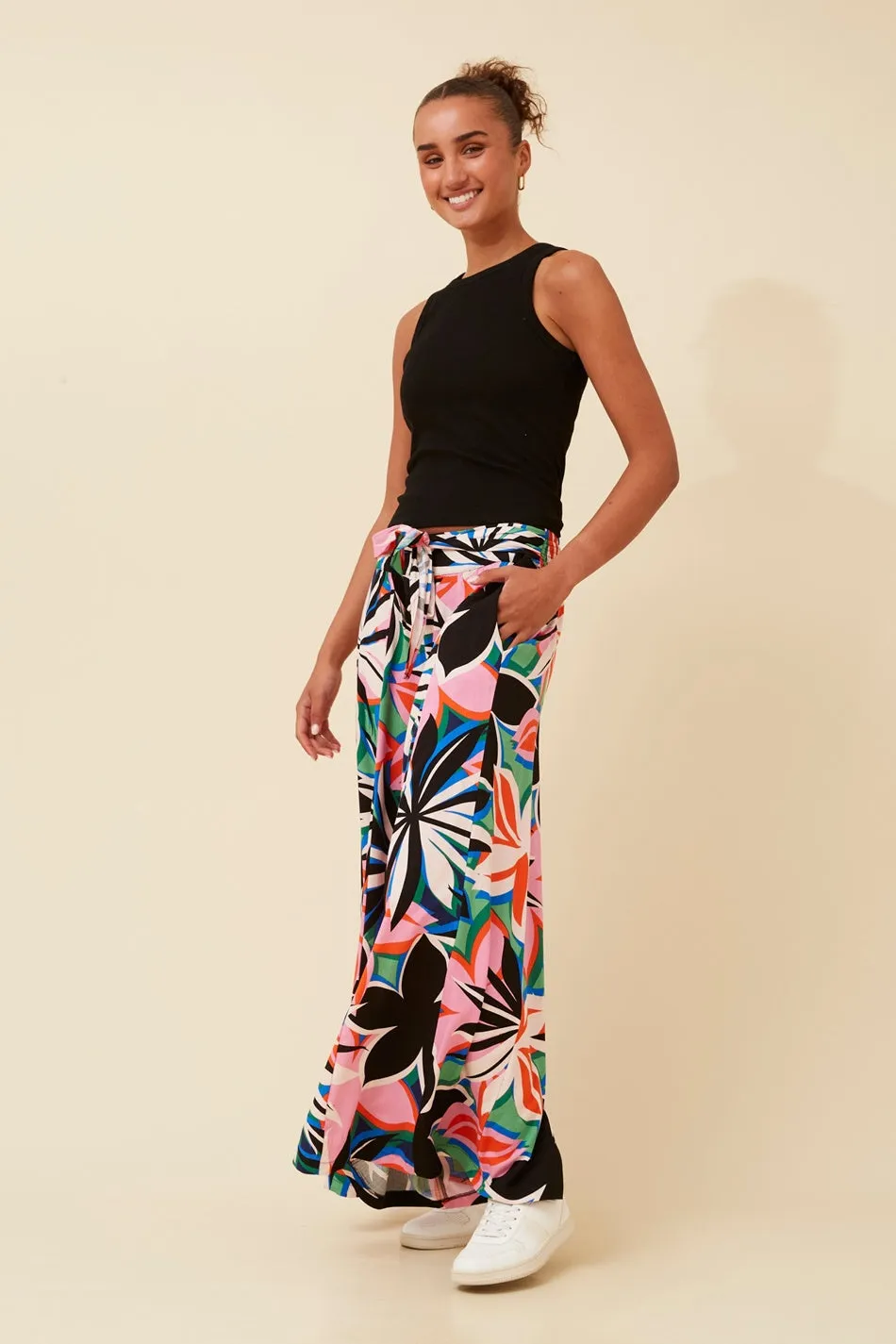 ADDISON FLORAL FLARED LEG PANTS