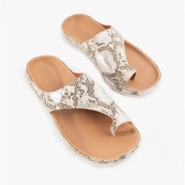 CAPRI Ladies Leather Toe Post Sandals Snake Glamour