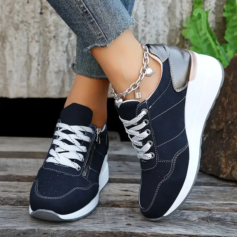 Comfortable low sports shoes