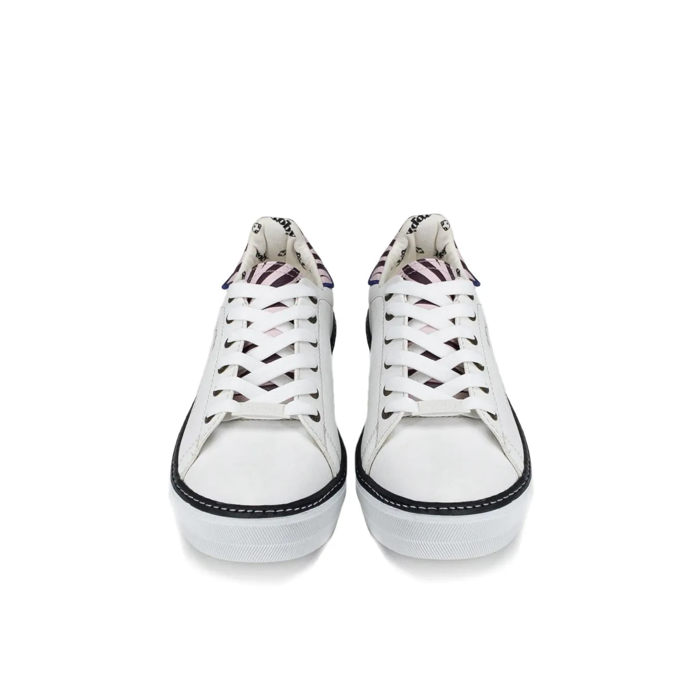 Sneakers Shoes GSS137